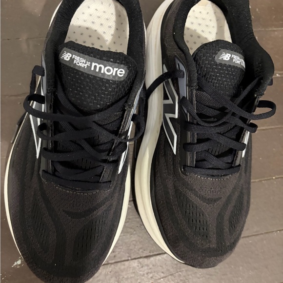 New Balance Black and White Fresh Foam Sneakers - Picture 3 of 5